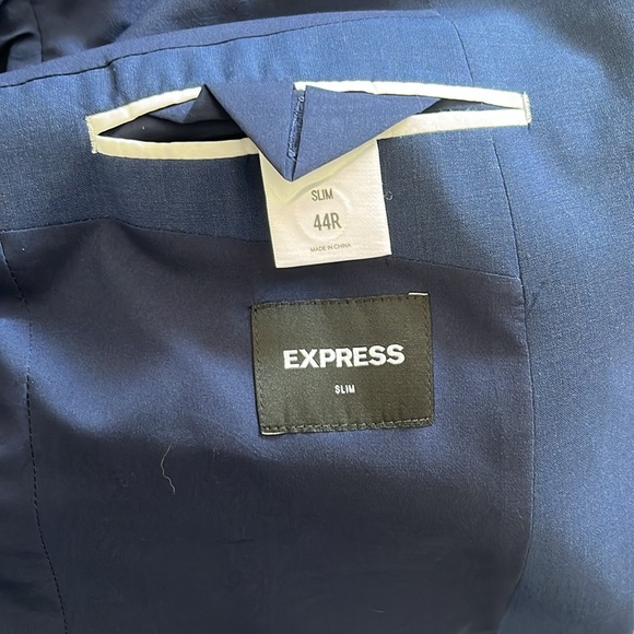 Express Suit Slim Fit - Picture 4 of 4